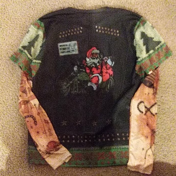 Christmas shirt - Picture 2 of 2